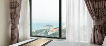 21FL Fl Modern Design SEAVIEW/ 2BR2BATHs