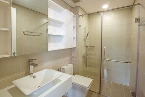 Hair dryer, towels, soap, shampoo