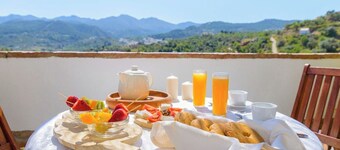 Casa Guajar Monda by Ruralidays
