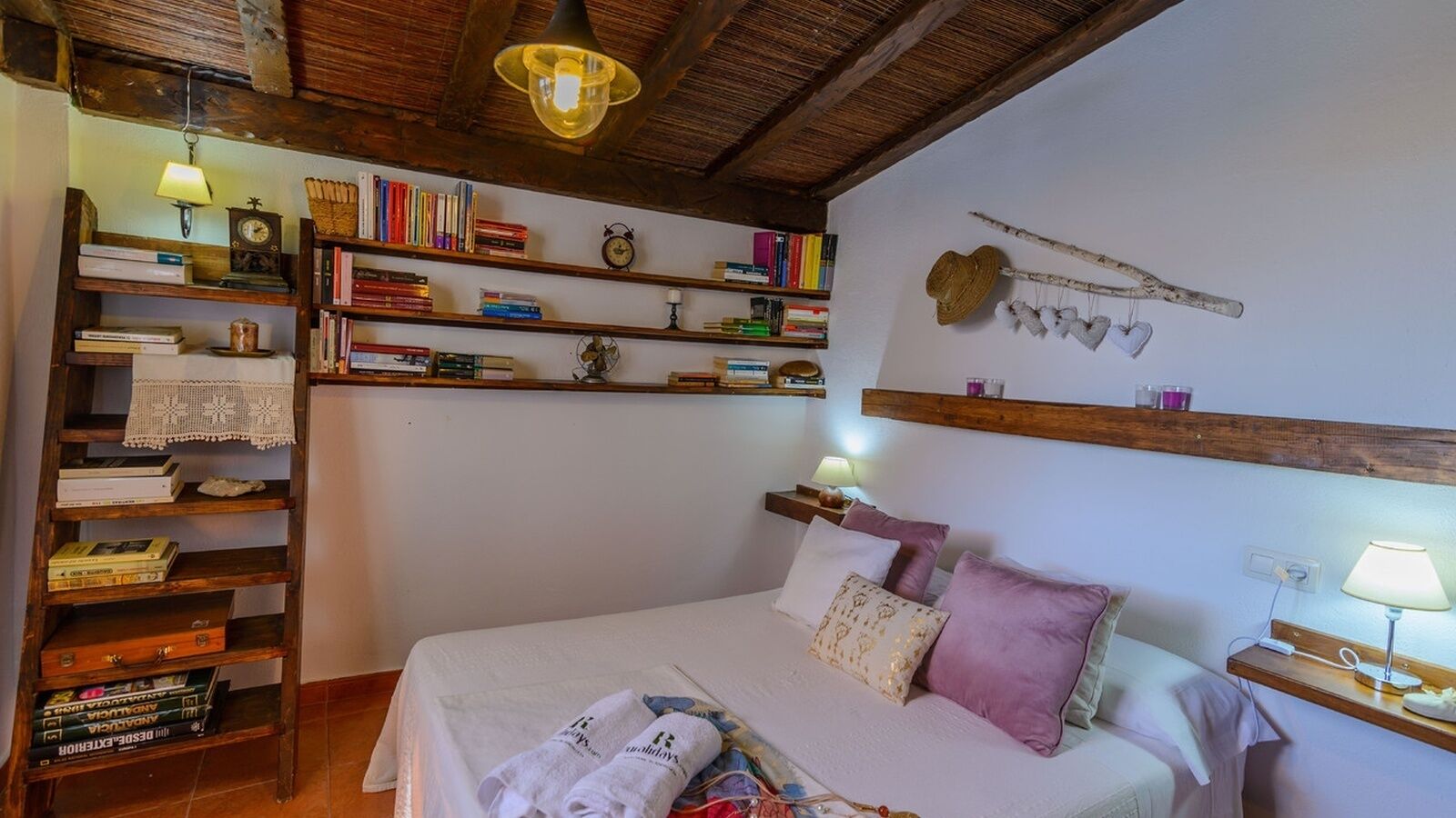 Entreolivos Casa y Cabaña Cijuela by Ruralidays