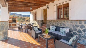 Outdoor dining - Herrero El Borge by Ruralidays (Málaga)