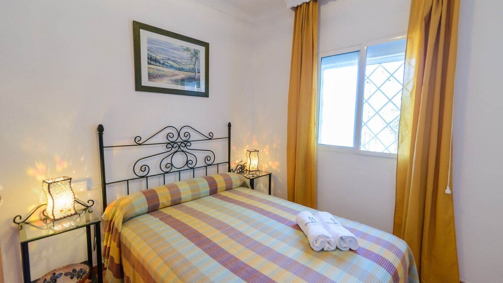 Alba Antequera - La Higuera by Ruralidays