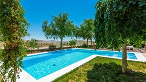 Pool - Caserío Lo Bulle Oria by Ruralidays (Almería)