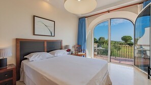 2 Schlafzimmer, Bügeleisen/Bügelbrett, Reisekinderbett, WLAN