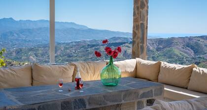 Cabaña de Piedra El Borge by Ruralidays