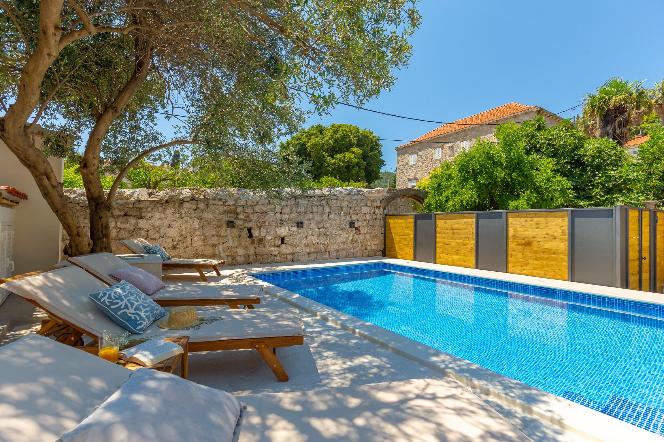 Seasonal outdoor pool, sun loungers
