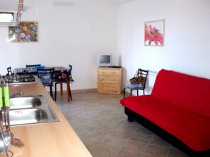 22-inch TV with cable channels - Appartamenti Pigafetta (Valledoria)