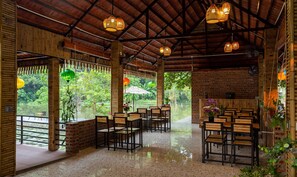 Restaurant - Ninh Binh Valle Montana homestay (Hoa Lu)