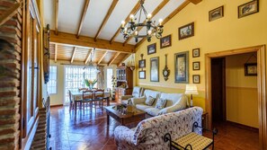 Fireplace - Villa Jiminez - A104 Coín by Ruralidays (Málaga)