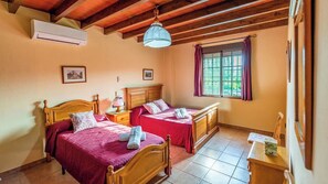 4 chambres, lit parapluie, Wi-Fi