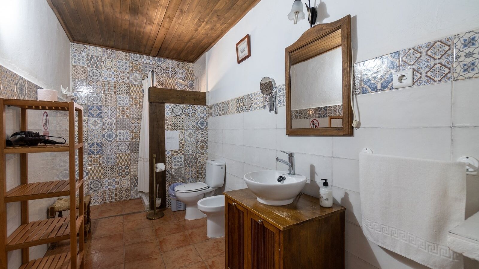 Cortijo La Bodega - Conjunto Benaoján by Ruralidays