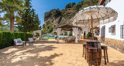 Iratxe Montefrío by Ruralidays