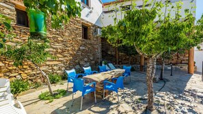 Outdoor dining - Reul Alto - Matasiete Laroya by Ruralidays (Almería)