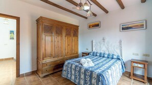 3 bedrooms, iron/ironing board, travel crib, WiFi - Los Morales Ronda by Ruralidays (Málaga)