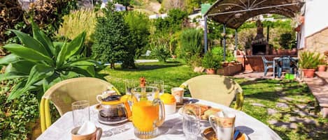 Restauration en plein air