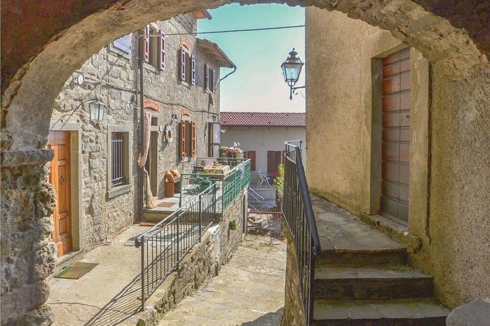 COMPLETELY RENOVATED VINTAGE HOUSE