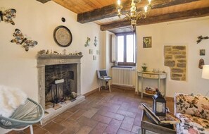 Téléviseur, foyer, lecteur de DVD
