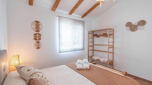 2 bedrooms, iron/ironing board, travel cot, WiFi - Cómpeta Rural - Casa El Laurel by Ruralidays (Málaga)
