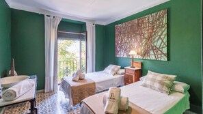 7 bedrooms, iron/ironing board, travel crib, WiFi - Casería San José Antequera by Ruralidays (Málaga)