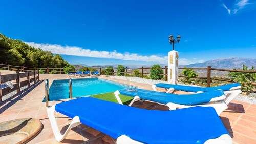 Lagar El Mirador Almáchar by Ruralidays