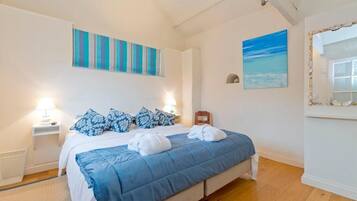 Cottage, 2 Bedrooms | Free WiFi