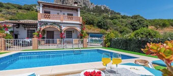 Casa El Carril Benalauría by Ruralidays