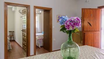 3 chambres, fer et planche Ă repasser, lit parapluie, Wi-Fi