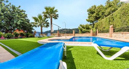 El Lagar de Alozaina by Ruralidays