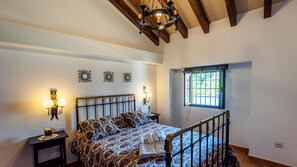 6 bedrooms, iron/ironing board, travel cot, WiFi