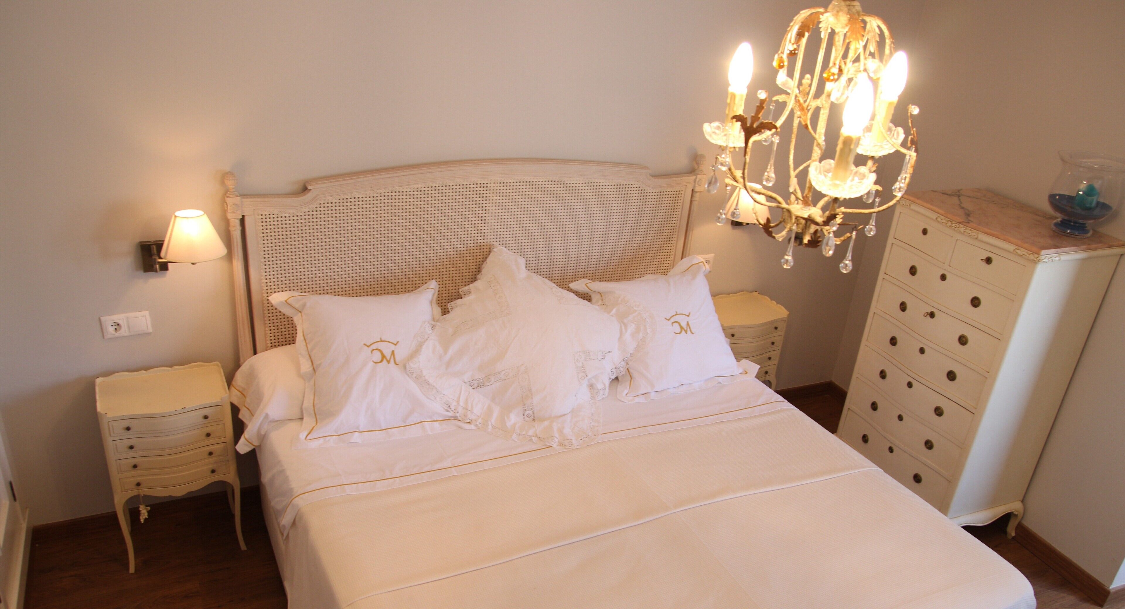 House, 2 Bedrooms, Terrace | 2 bedrooms, down duvets, iron/ironing board, free WiFi