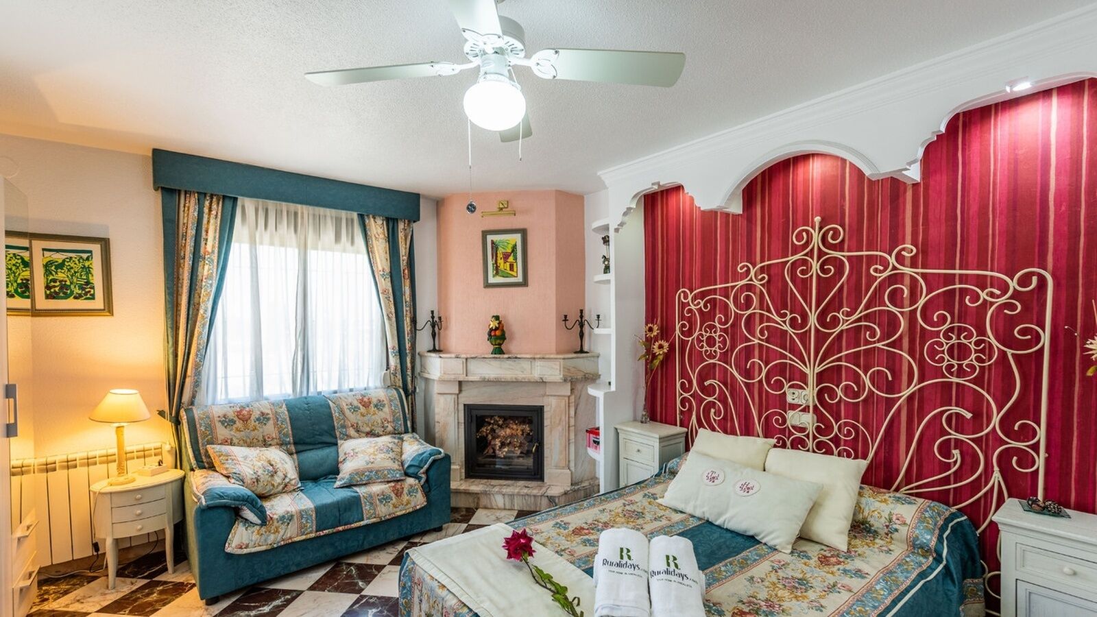 Alojamiento Rural Torre Hueca Pinos Puente by Ruralidays