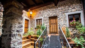 Lối vào nơi lưu trú