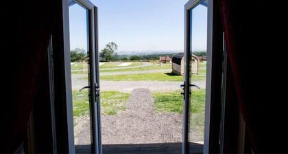 Ernest's Retreat Glamping Site