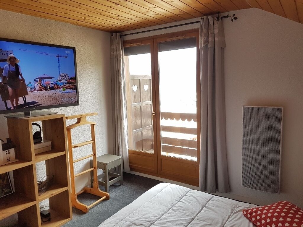 3 chambres, fer et planche à repasser, Wi-Fi gratuit, draps fournis