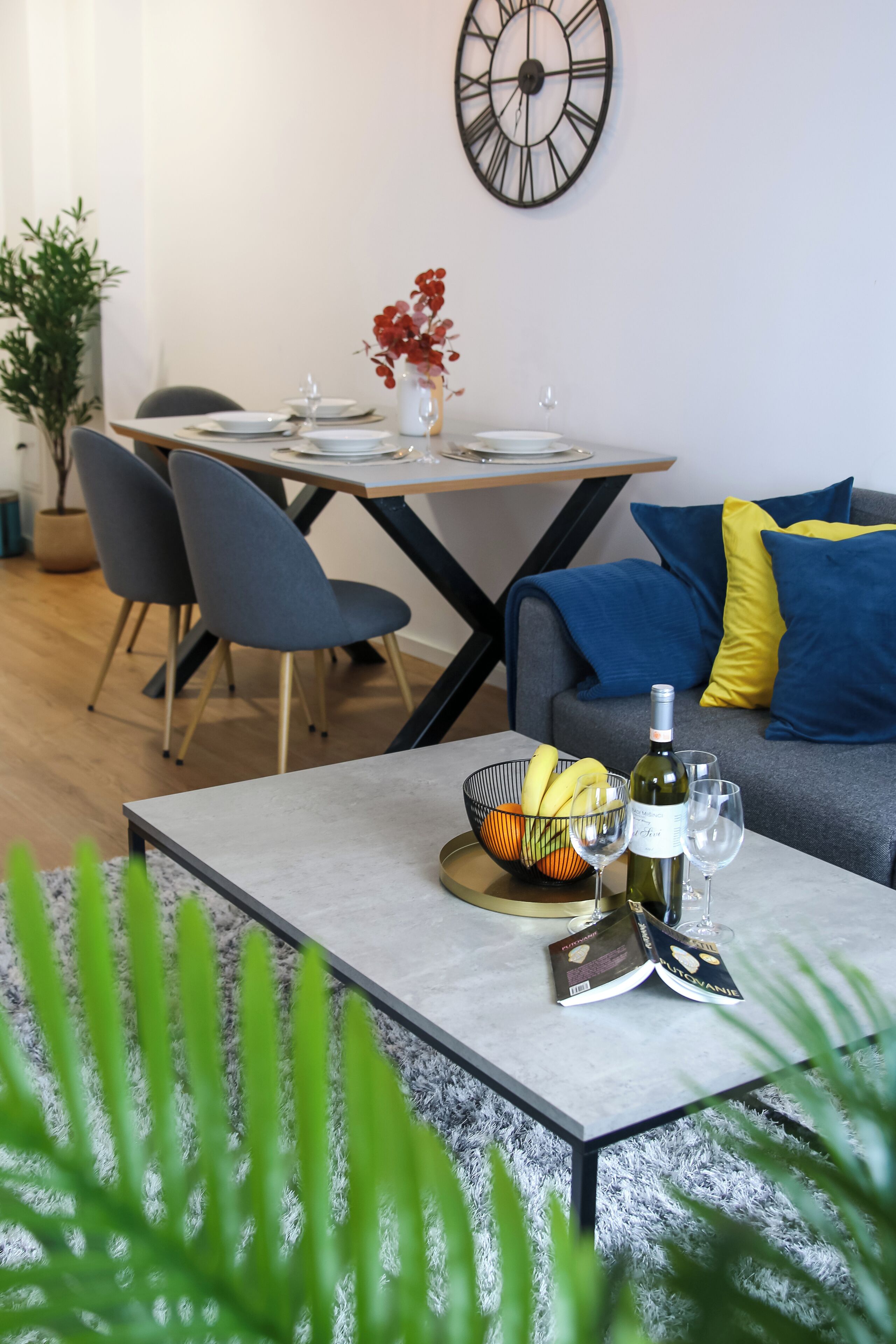 Appartement (Lavanda) | Woonruimte | Lcd-televisie