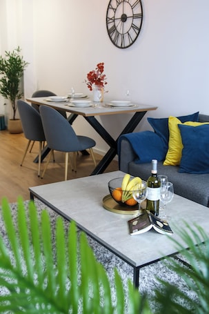 Apartment (Lavanda) | Living area. Ana 2
