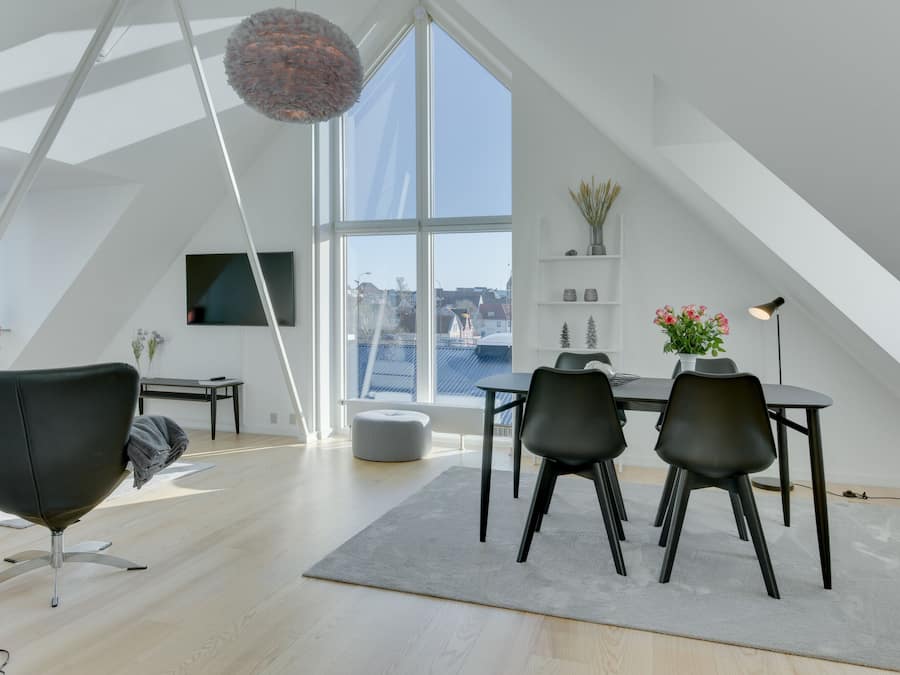 Exclusive Apartment | Living area | 50-inch flat-screen TV with digital channels, TV, Netflix