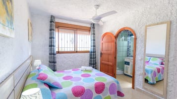8 bedrooms, WiFi