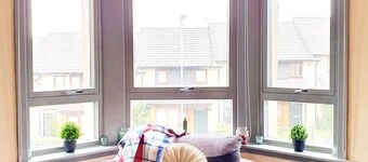 Warm Cosy Family Home With Free Parking