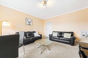 Flachbildfernseher, DVD-Player