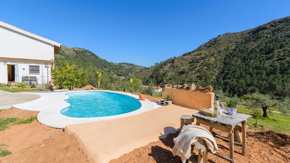 Pool - Alfaguara Casa Madroño Tolox by Ruralidays (Málaga)