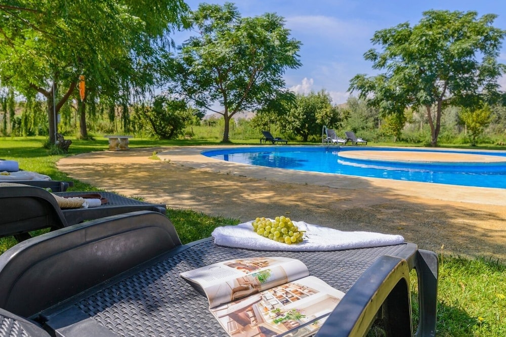 Cuevas La Chumbera - Casa La Higuera 4pax Fonelas by Ruralidays