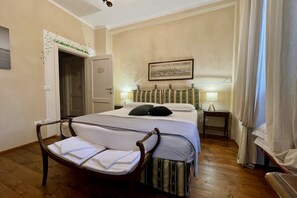 3 bedrooms, iron/ironing board, WiFi, bed sheets - VICENTINI FARMHOUSE - in MONFERRATO (Alfiano Natta)