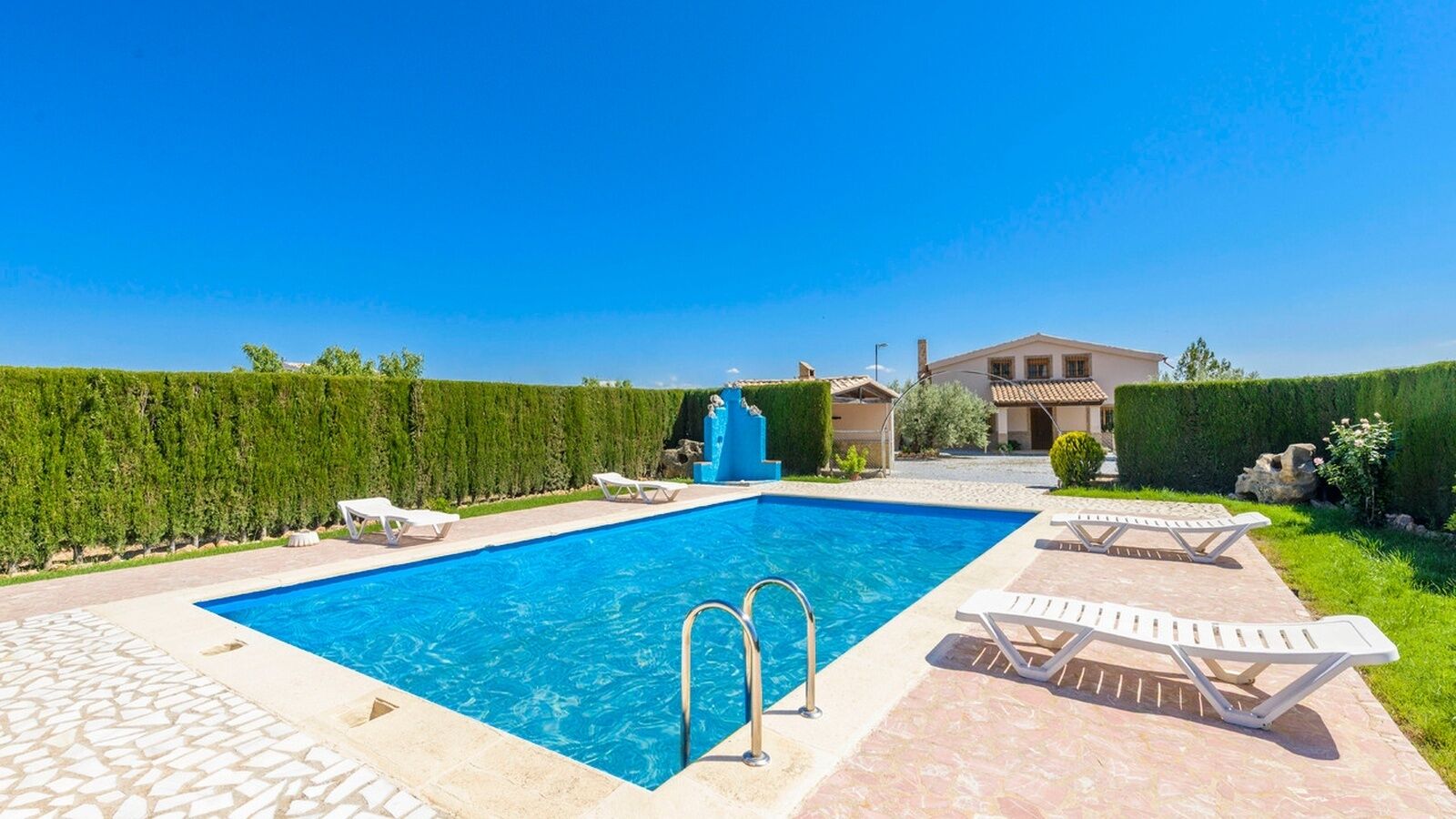 Cortijo Aurelia Pozo Alcón by Ruralidays