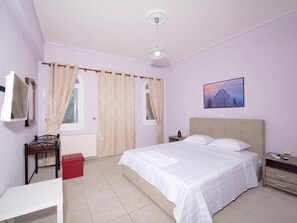 Apartment, 3 Bedrooms, Sea View | 1 bedroom, blackout curtains, iron/ironing board, free WiFi - Liberty Apartment (Santorini)