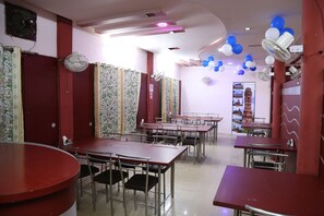 Nhà hàng