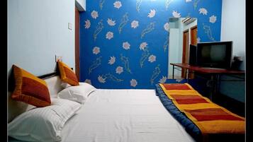 Habitación Deluxe | 1 habitación, escritorio, insonorización y camas extra