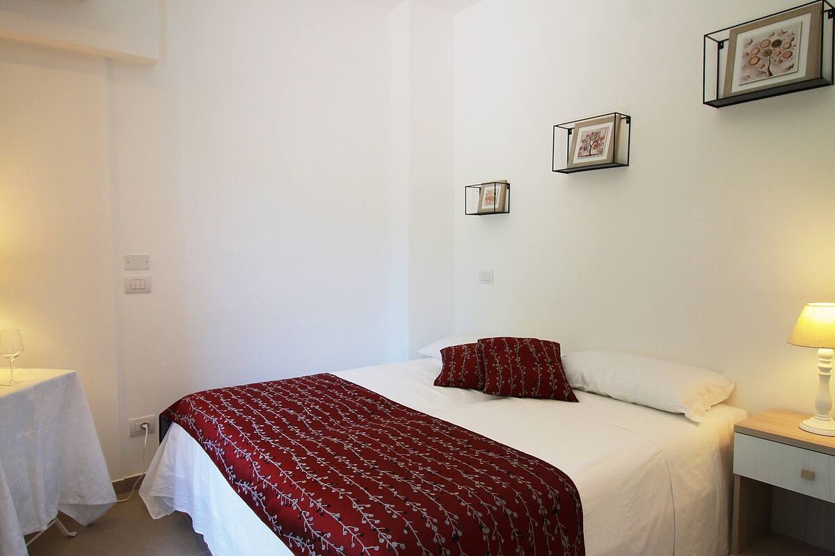Habitación doble superior | Minibar, tabla de planchar con plancha, cunas gratuitas y wifi gratis