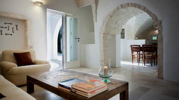 Área de estar no saguão