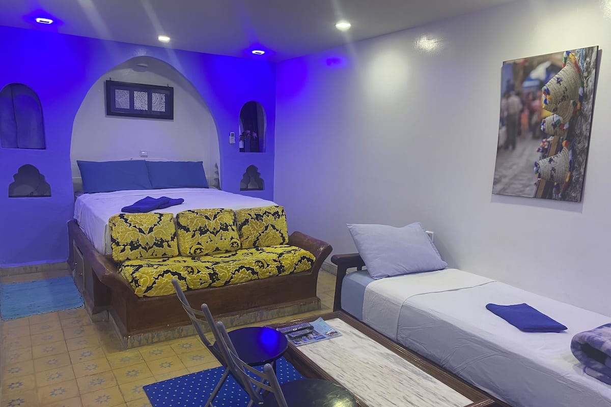 Standard Triple Room | 1 bedroom, desk, iron/ironing board, free WiFi